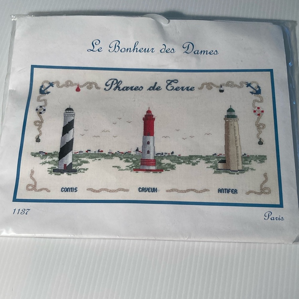 Vintage Le Bonheur des Dames París Lighthouses cross stitch. G1